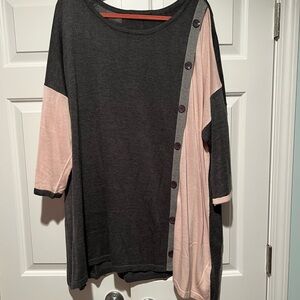 Evans/Avenue Colorblock Button-Accent Tunic plus size 22-24 EUC